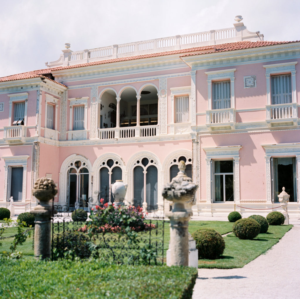 Hosting a wedding at Villa Ephrussi de Rothschild is an unforgettable experience. 